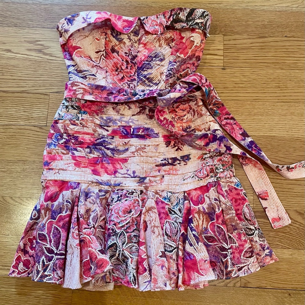 HEMANT & NANDITA Floral Mini Dress